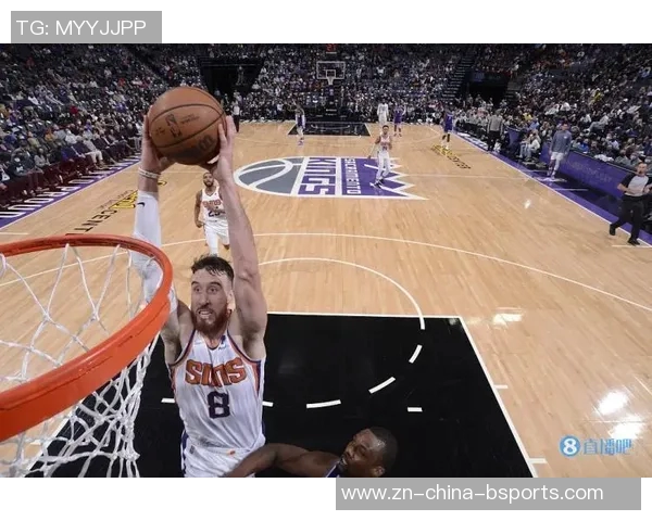 卡斯尔表现不佳失误频繁12投仅5中贡献16分5篮板6助攻1抢断1盖帽