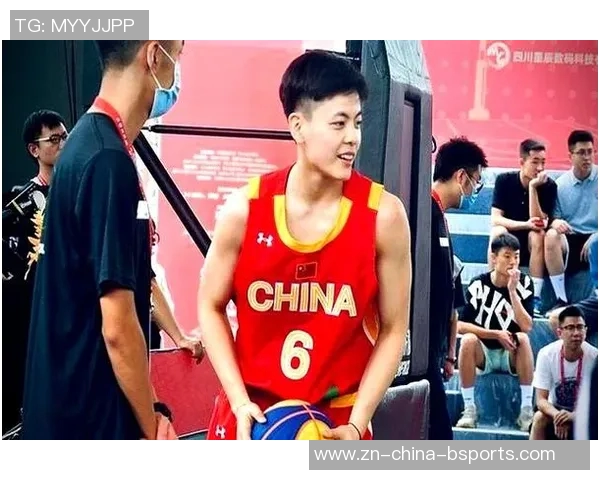 杨舒予分享中秋快乐照片展现独特稀缺库存的乱七八糟魅力