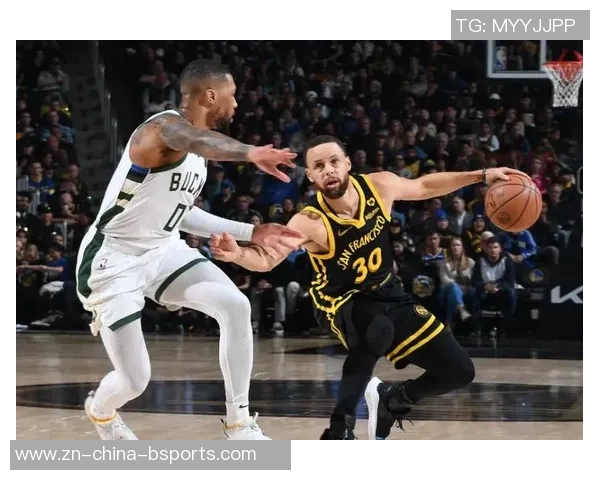 勇士半场苦战落后雄鹿仅2分库明加高效砍下16分4篮板表现抢眼