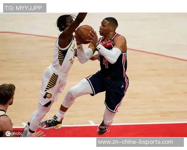 威少盛赞小萨准绝杀表现表达作为老将的骄傲与新秀的期待