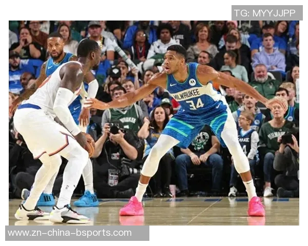 利拉德分享字母哥送的新款签名球鞋展现深厚友谊与团队精神