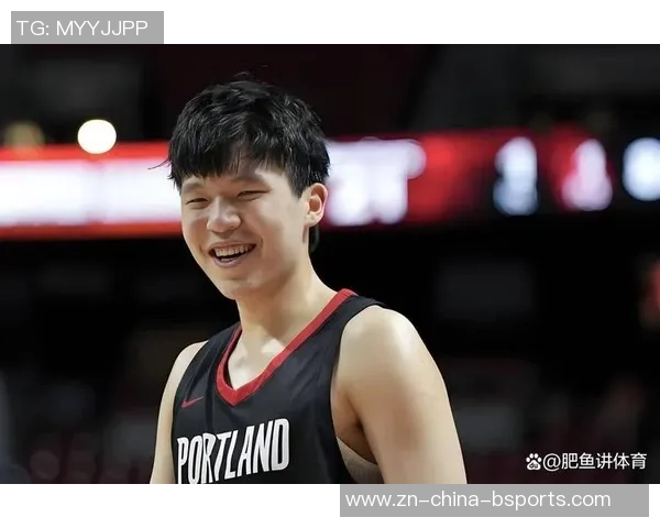杨瀚森训练中展现神奇三分球网友称其进步显著不应被忽视