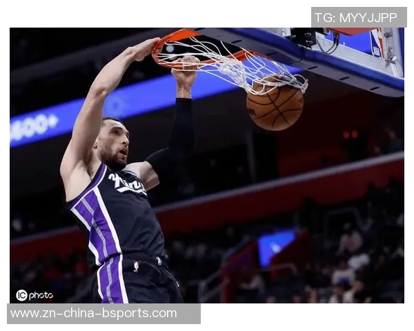 拉文荣膺12月7日NBA最佳球员展现超凡实力引发热议 拉文荣膺12月7日NBA最佳球员展现超凡实力引发热议